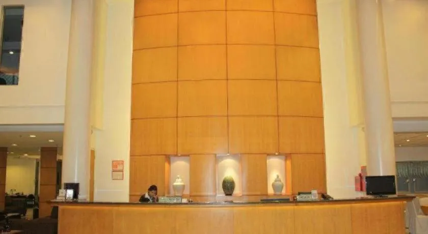 Hotel Supreme Convention Plaza