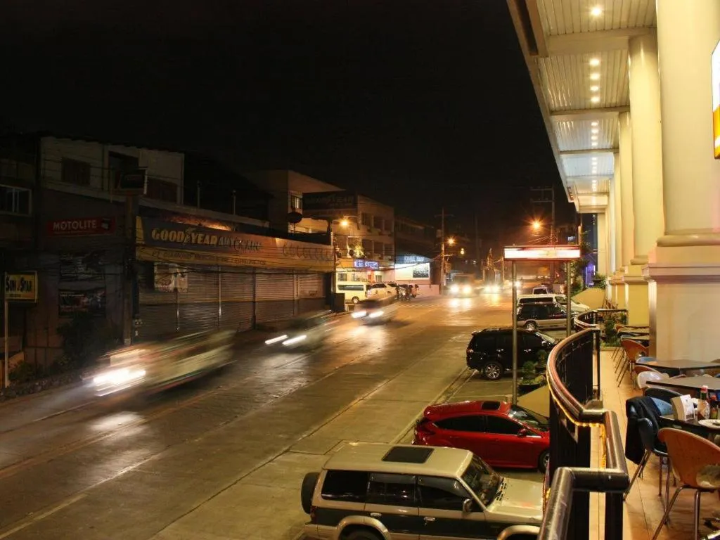 Hotel Supreme Convention Plaza