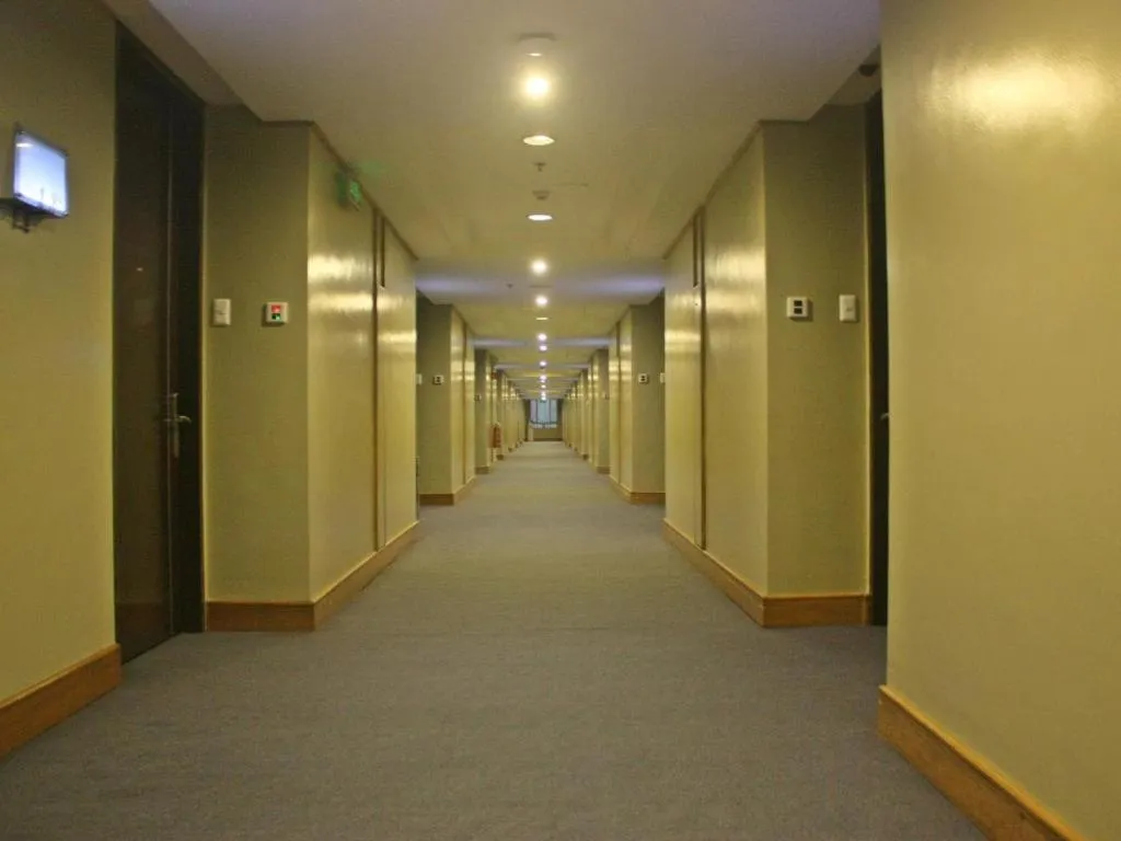 Hotel Supreme Convention Plaza