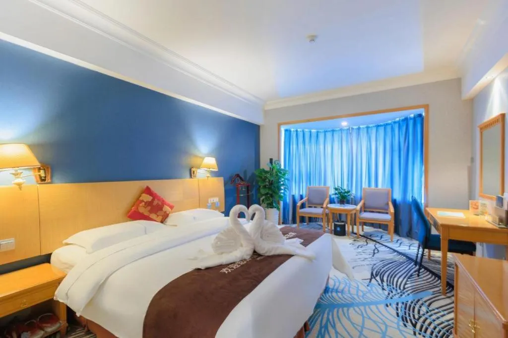 Bed in Greatwall Hotel - Zhengzhou