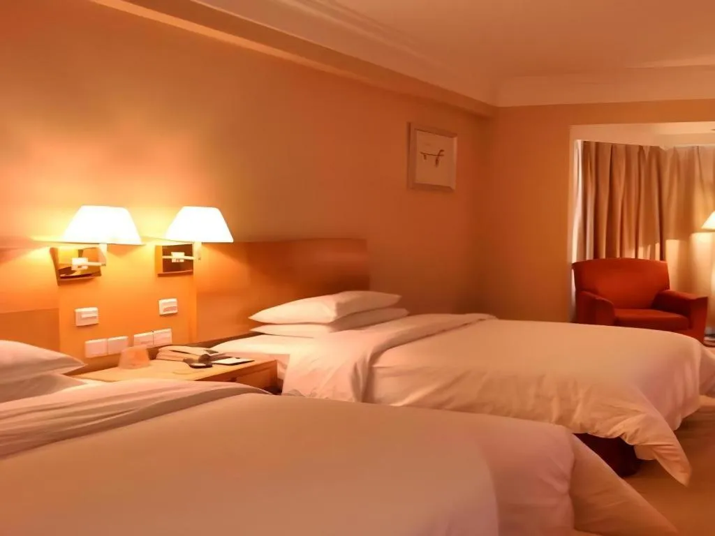 Bed in Greatwall Hotel - Zhengzhou