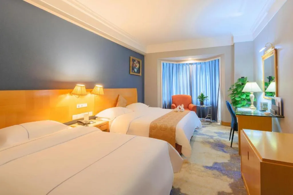 Bed in Greatwall Hotel - Zhengzhou