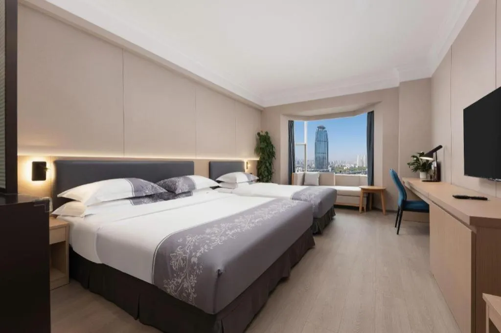 Bed in Greatwall Hotel - Zhengzhou