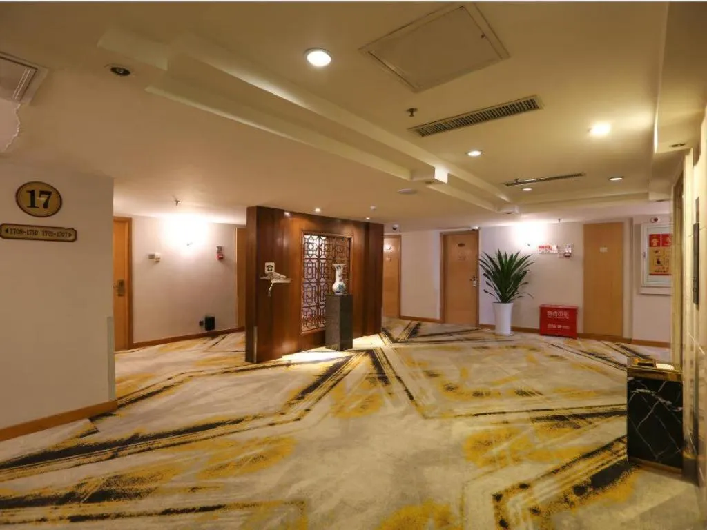 Bed in Greatwall Hotel - Zhengzhou