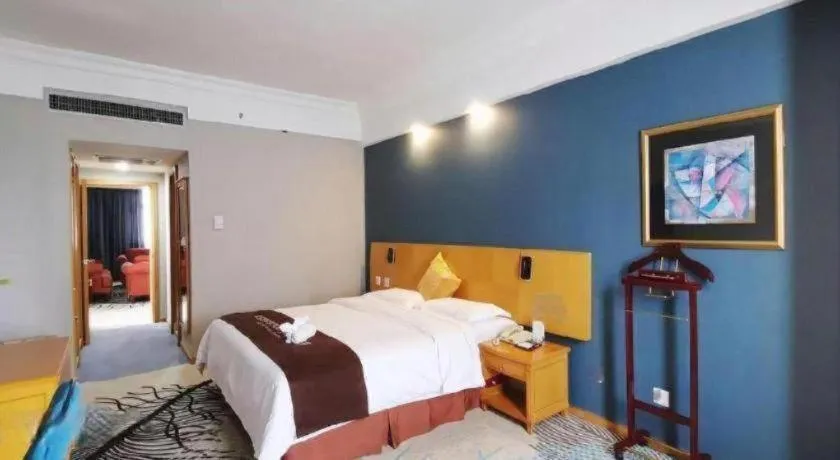 Bed in Greatwall Hotel - Zhengzhou