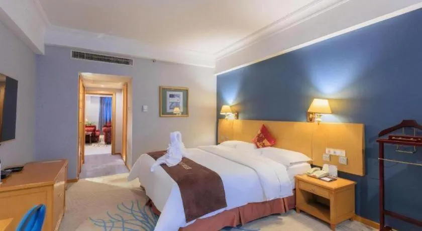 Bed in Greatwall Hotel - Zhengzhou