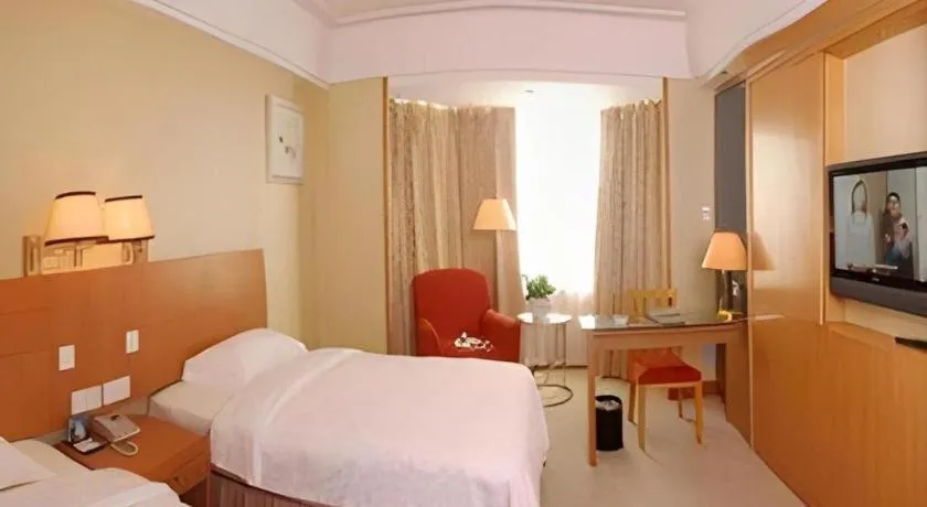 Bed in Greatwall Hotel - Zhengzhou