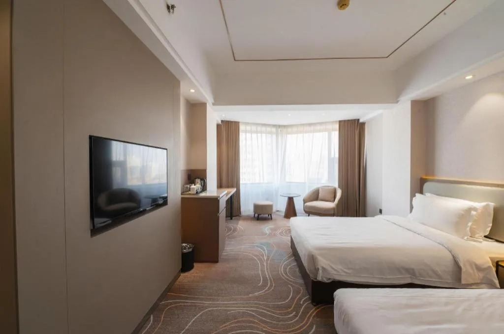 Bed in Xian Empress Hotel