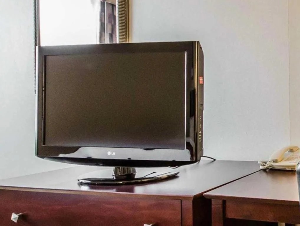 Quality Suites Jeffersonville - Louisville North