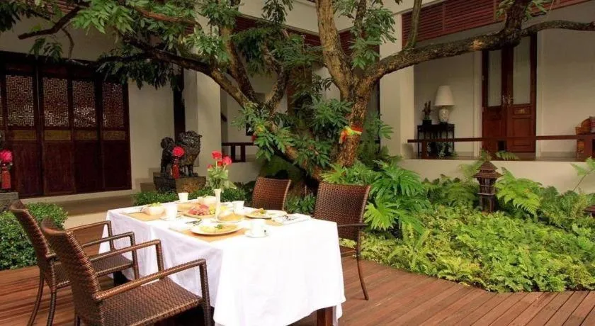 Baan Klang Wiang Hotel