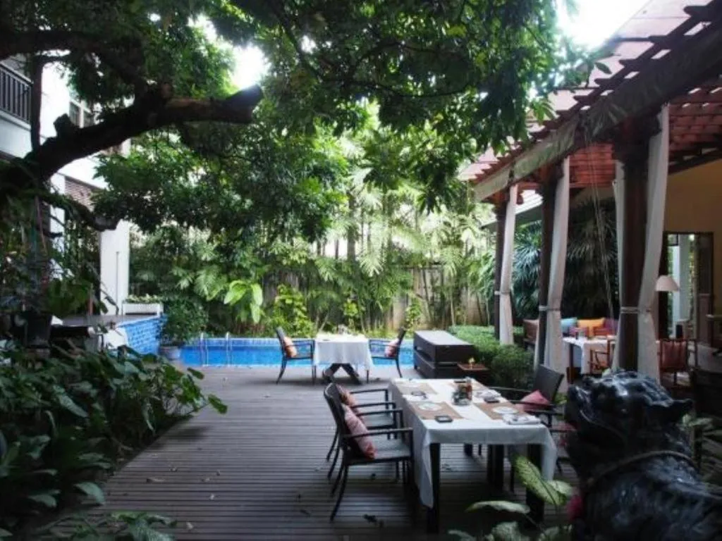 Baan Klang Wiang Hotel