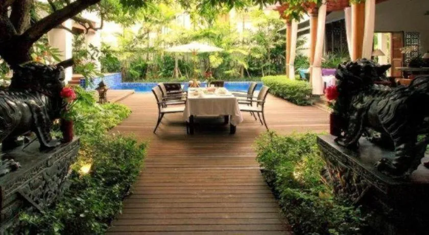 Baan Klang Wiang Hotel