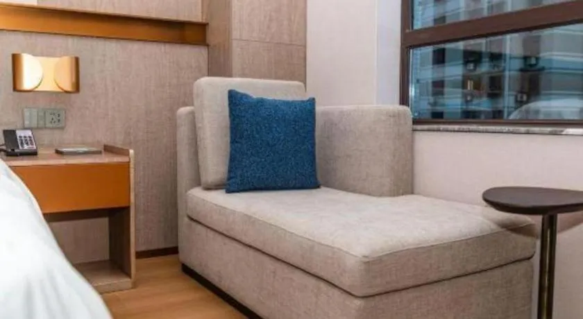 Bed in Fujian Galaxy Garden Hotel