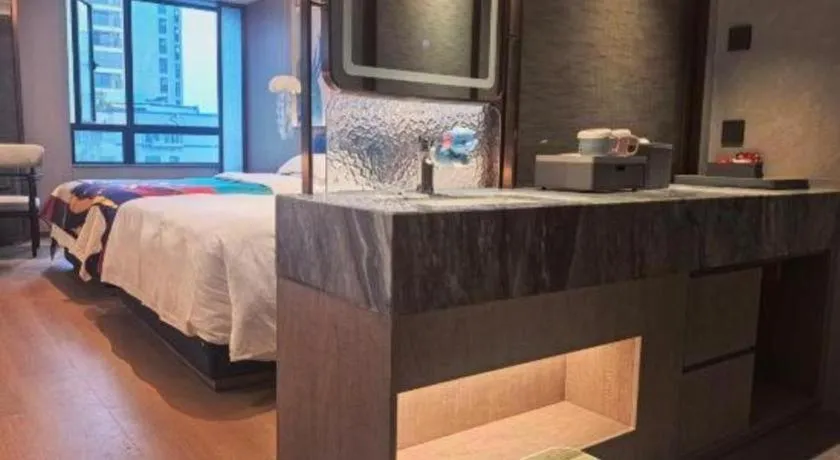 Bed in Fujian Galaxy Garden Hotel