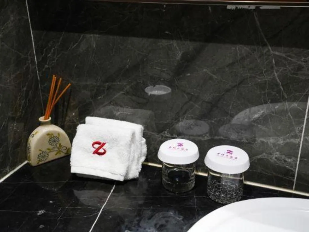 Dandong Rising Zhonglian Hotel