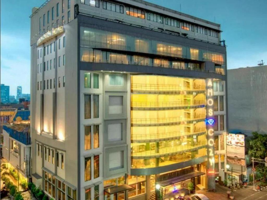 Amos Cozy Hotel Melawai