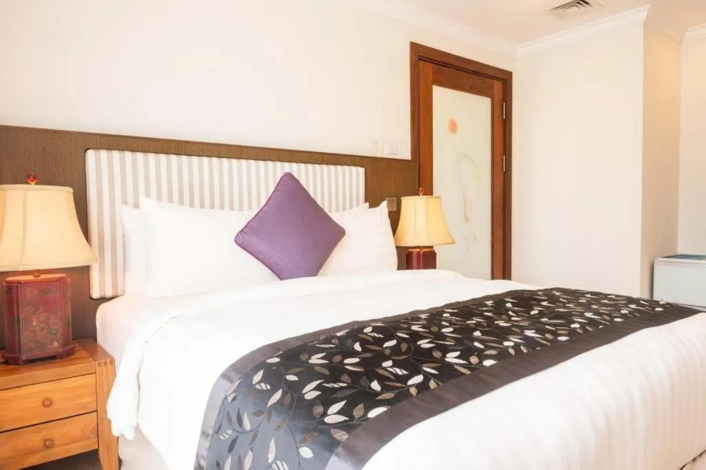 Bed in Plaza Sutera Biru Hotel