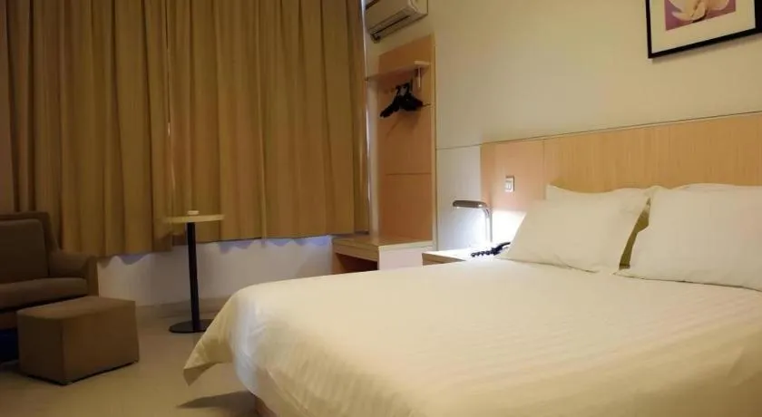 Bed in Jinjiang Inn E'ling Cultural and Creative Second Factory