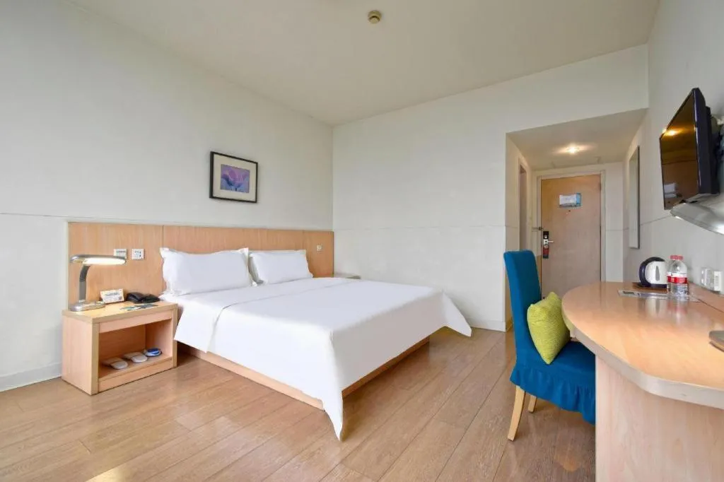 Bed in Jinjiang Inn E'ling Cultural and Creative Second Factory