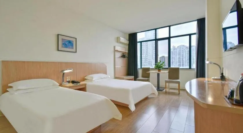 Bed in Jinjiang Inn E'ling Cultural and Creative Second Factory