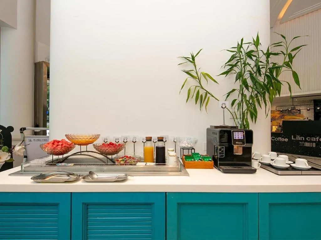 Magnotel Ningbo Tianyi Plaza Railway Station