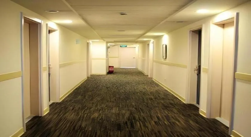 Magnotel Ningbo Tianyi Plaza Railway Station