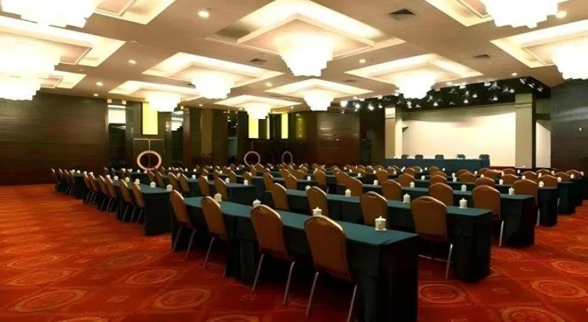 Jinan Blue Horizon Hotel Shizhong