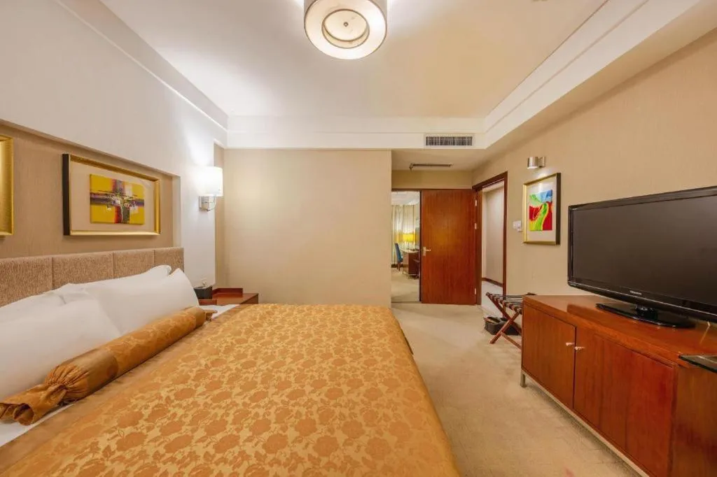 Bed in Jinan Blue Horizon Hotel Shizhong