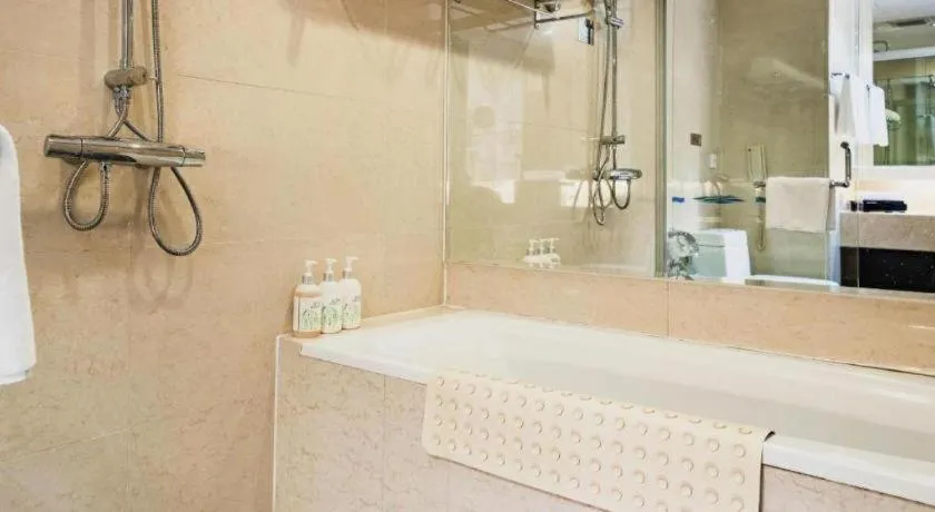 Zibo Blue Horizon International Hotel