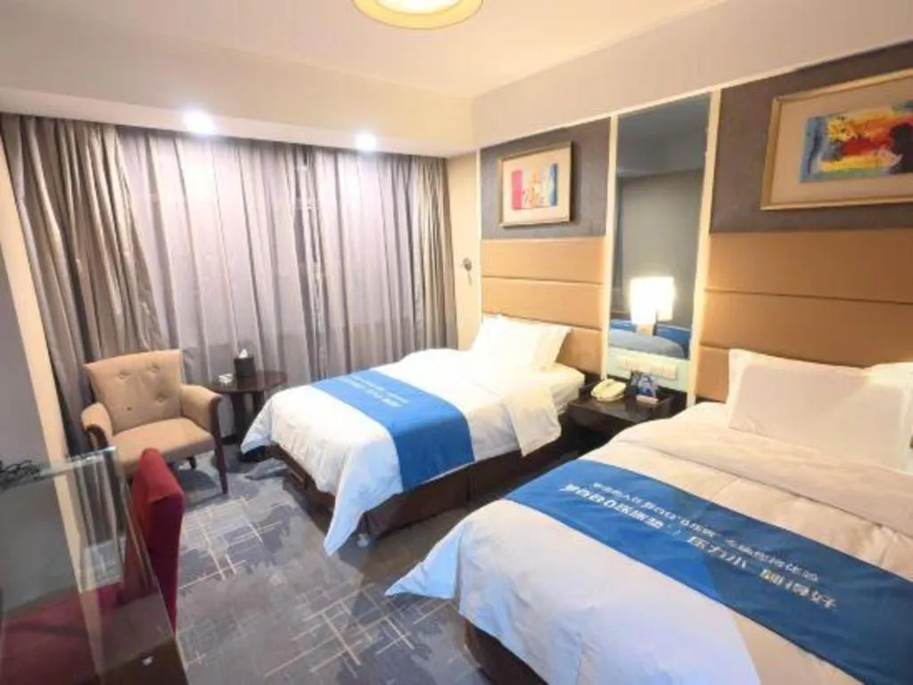 Bed in Zibo Blue Horizon International Hotel