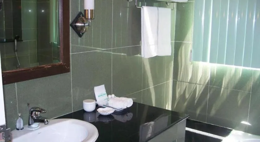 Kasem Garden Hotel Surin