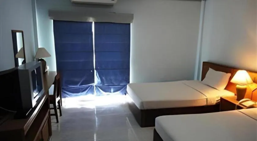 Bed in Kasem Garden Hotel Surin