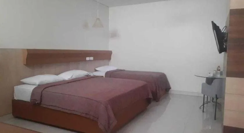 Bed in Hotel Bintang Tawangmangu