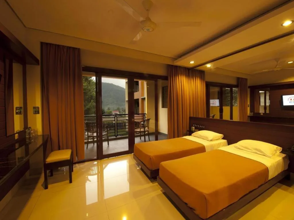 Bed in Hotel Bintang Tawangmangu