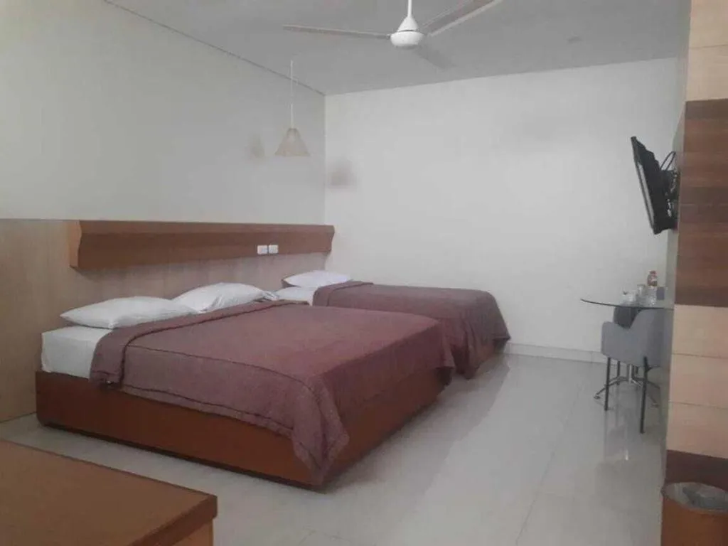 Bed in Hotel Bintang Tawangmangu