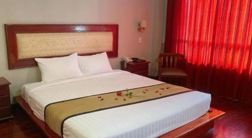 Bed in Cheuang Vanavong 2