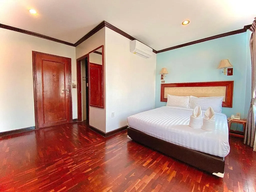 Bed in Cheuang Vanavong 2