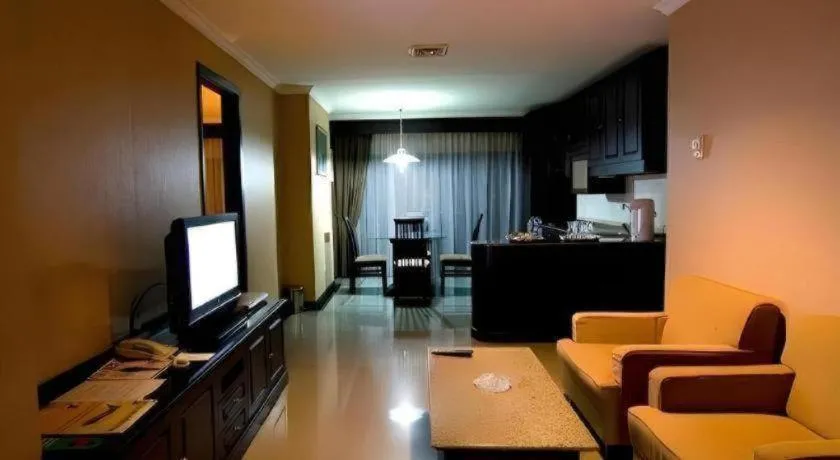 Danau Toba Hotel International