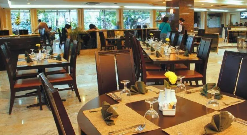 Danau Toba Hotel International