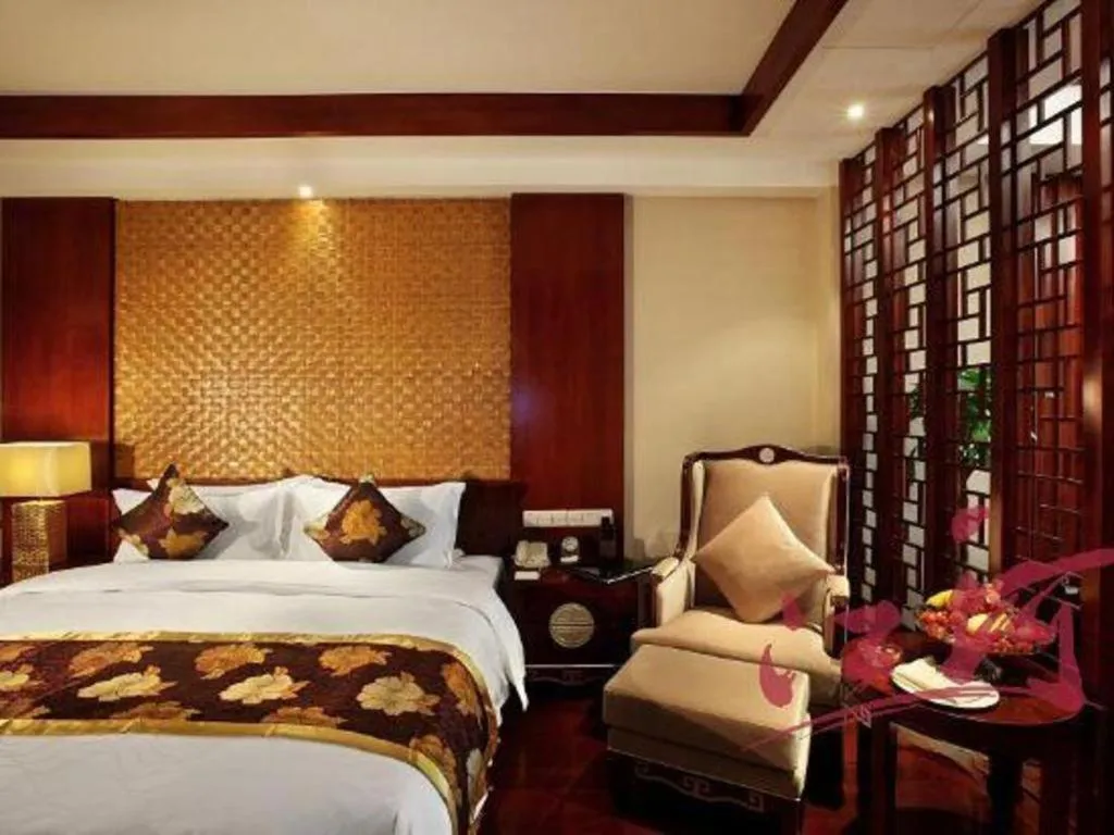 Bed in Jinggangshan ZhongTaiLai International Hotel