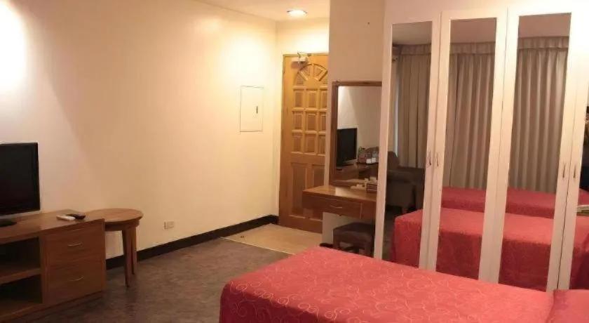 Bed in Bayfront Hotel Subic