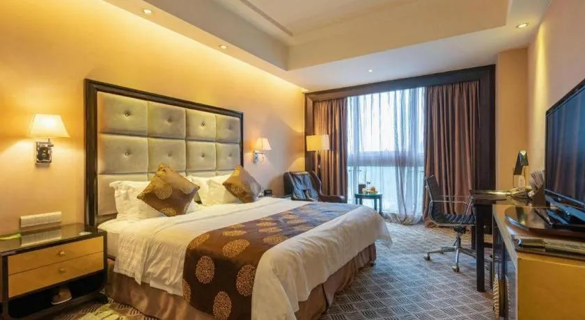 Bed in Jiande Peninsula Kaihao Hotel