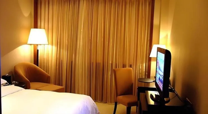 Bed in Jiande Peninsula Kaihao Hotel