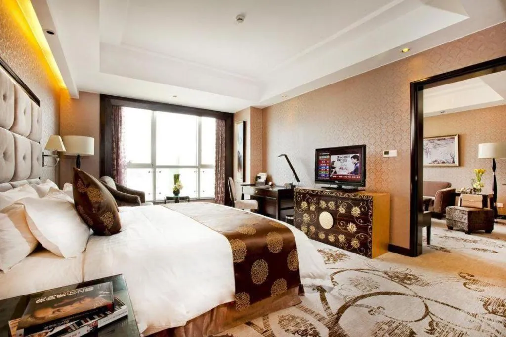 Bed in Jiande Peninsula Kaihao Hotel