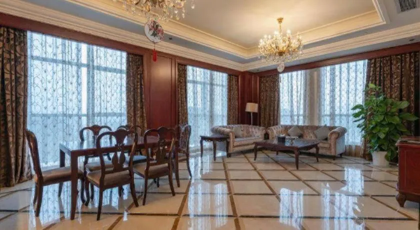 Jiande Peninsula Kaihao Hotel