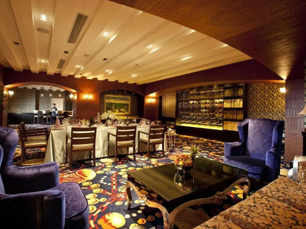 Jiande Peninsula Kaihao Hotel