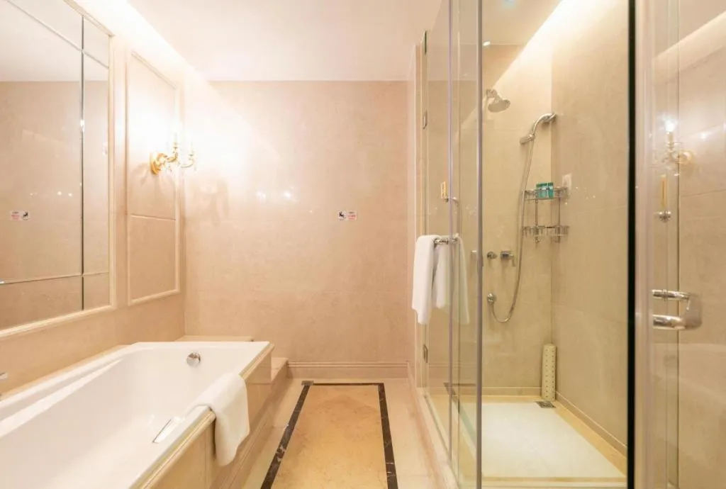 Jiande Peninsula Kaihao Hotel