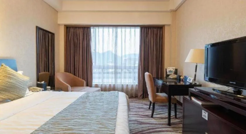 Bed in Jiande Peninsula Kaihao Hotel