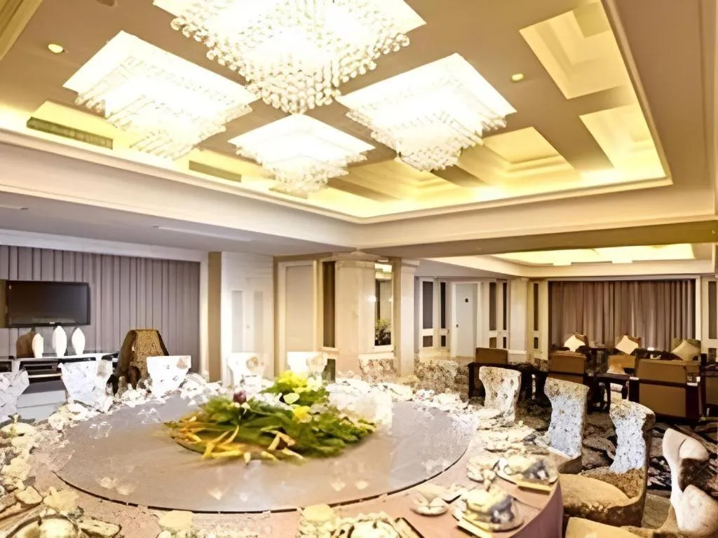 Jiande Peninsula Kaihao Hotel