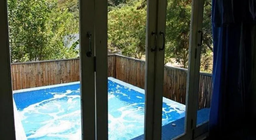 Brassiere Beach Hotel